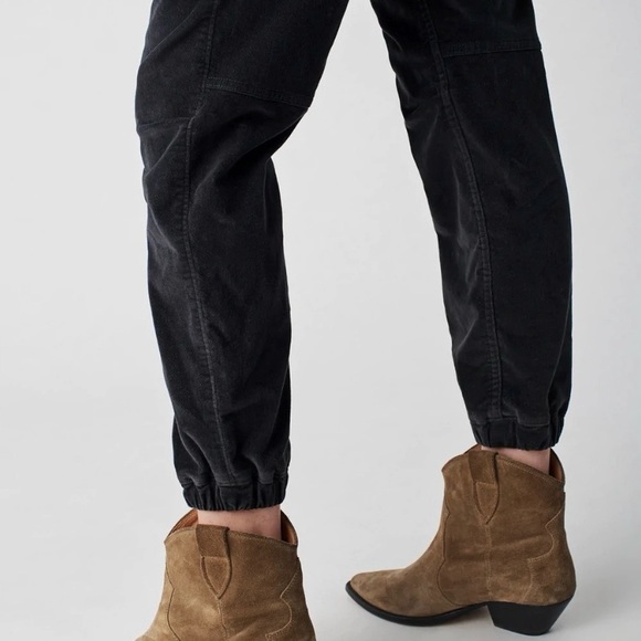 Faherty Orion Velvet Pant, Black - Picture 5 of 10